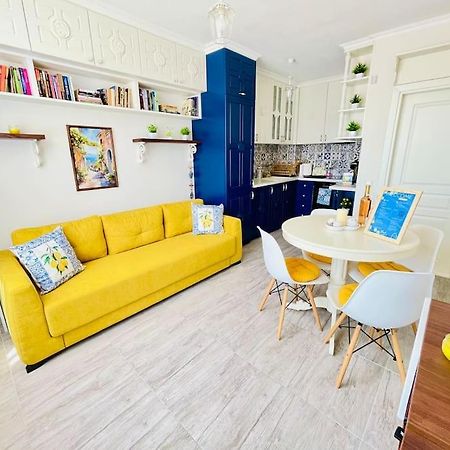 Ferienwohnung Positano Warna Exterior foto