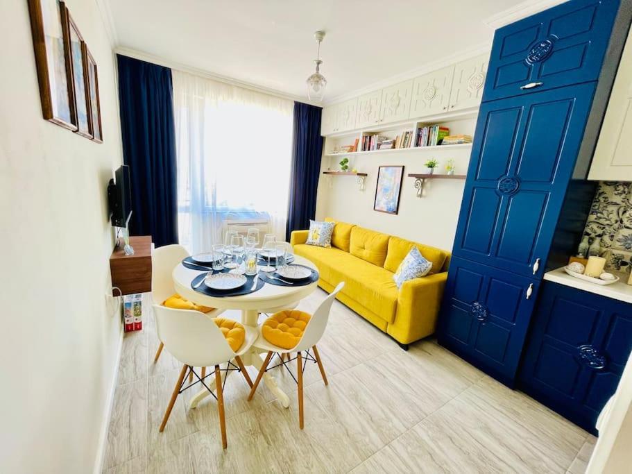 Ferienwohnung Positano Warna Exterior foto