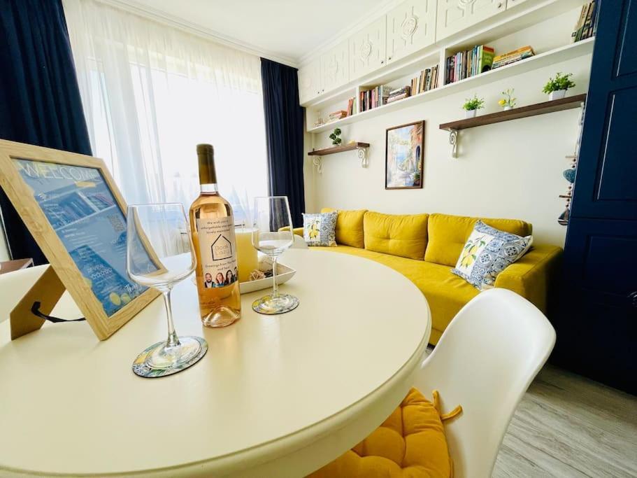 Ferienwohnung Positano Warna Exterior foto