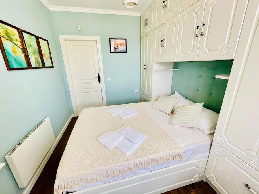 Ferienwohnung Positano Warna Exterior foto