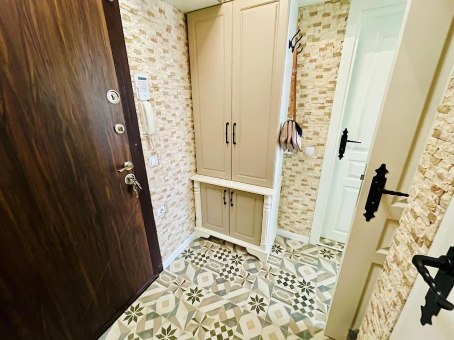 Ferienwohnung Positano Warna Exterior foto